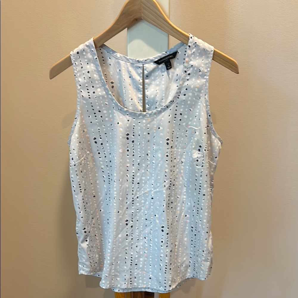 Banana Republic Blue Patterned Sleeveless Tank Top